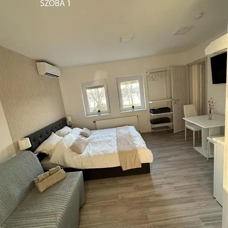 Dunapart Vendeghaz 3*